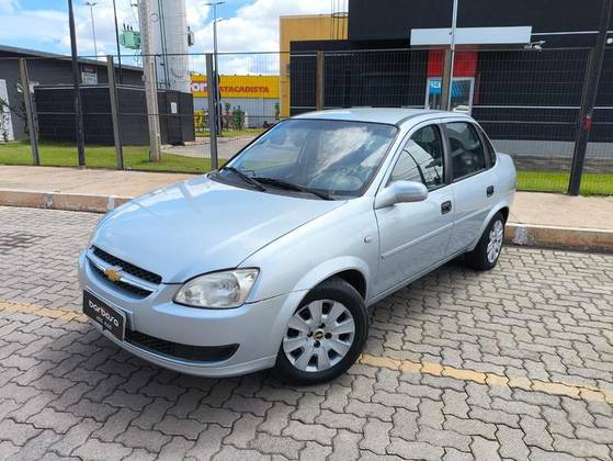 CHEVROLET CLASSIC 1.0 MPFI ADVANTAGE 8V FLEX 4P MANUAL CHEVROLET CLASSIC 1.0 MPFI ADVANTAGE 8V FLEX 4P MANUAL